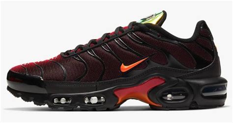 haifisch nike schwarz|Haifischnikez: die besten Nike Air Max Plus aus Deutschrap Outfits.